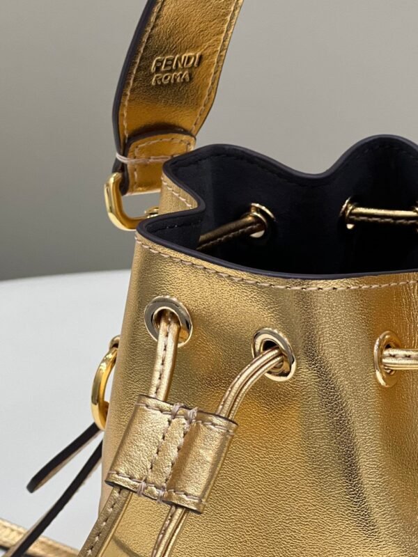 FI Mon Tresor Gold For Women, Handbags, Shoulder And Crossbody Bags 7in/18cm FF 8BS010AK61F1GNN