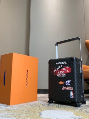 LV Horizon 55 Monogram Empreinte Black Of The LVxNBA SEASON 2 Collection For Men, LuGucciage 21.7in/55cm LV M20450