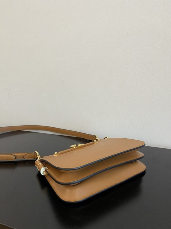 FI Touch Brown Bag For Woman 19cm/7.5in
