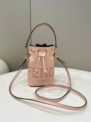 FI Mon Tresor Pale Pink For Women, Handbags, Shoulder And Crossbody Bags 7.1in/18cm FF 8BS010AC9LF14N1