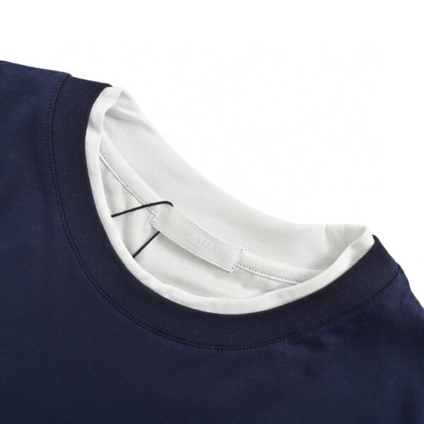 4_6d317b8a-0ef2-4c52-b642-3c7cf29dd276 Prada Navy Contrast Trim T-Shirt