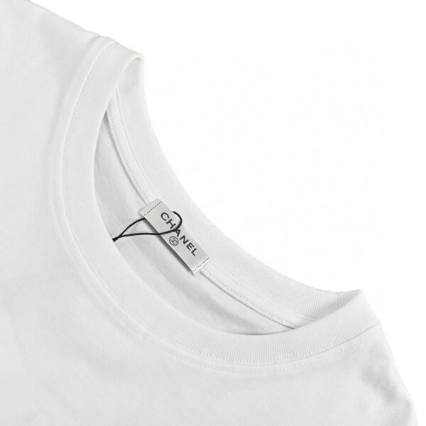 4_d8f534e8-e380-410d-b81a-9294c7b974ac Chanel T-Shirt