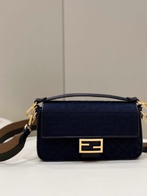 FI Baguette Dark Blue For Women, Handbags, Shoulder And Crossbody Bags, 10.6in/27cm FF 8BR600AC9OF19PO