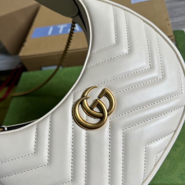 gg Marmont Half Moon Shaped Mini Bag White For Women, Women’s Bags 8.5in/22cm gg ?699514 DTDHT 9022