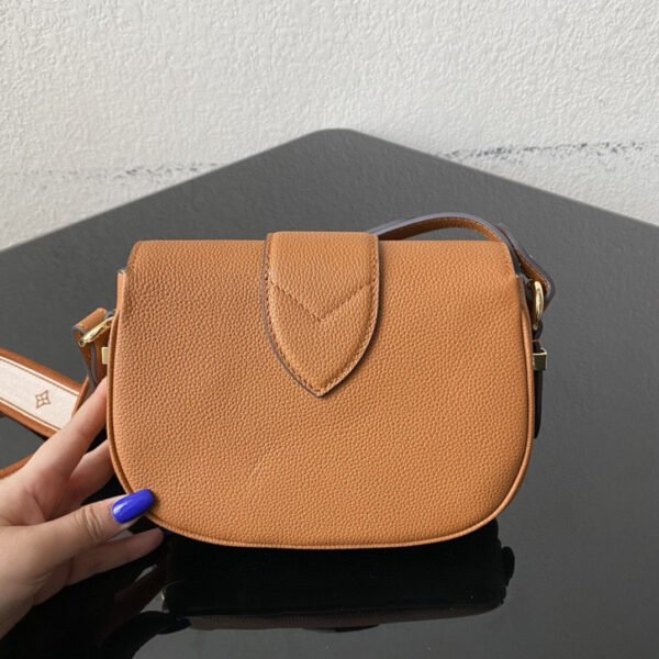 4b20821d LV Point 9 Create By Nicolas Ghesquie?re With Monogram Flower 9.1in/22cm Brown For Women LV M55946