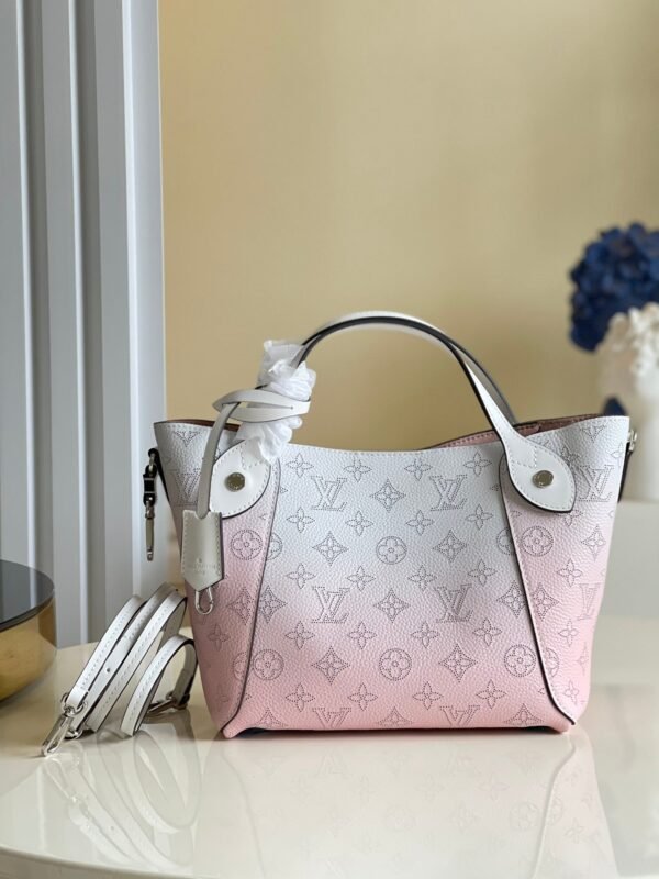 4e05b813-1 LV Hina PM Bucket Bag Gradient Pink For Women, Shoulder And Crossbody Bags 9in/23cm LV M57858