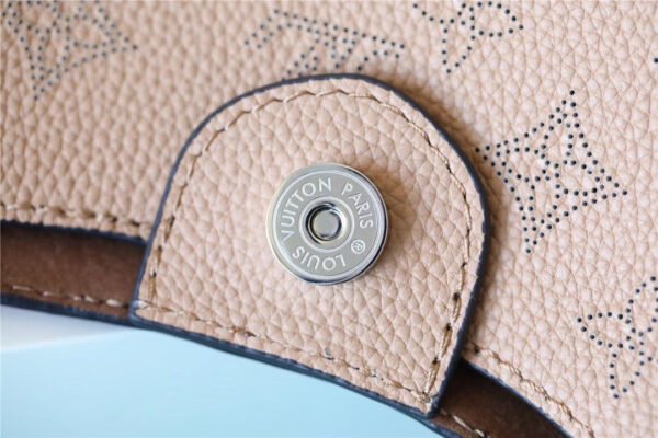 LV Carmel Hobo Bag Mahina Galet For Women, Women¡¯s Handbags, Shoulder Bags And Crossbody Bags 13.8in/35in LV