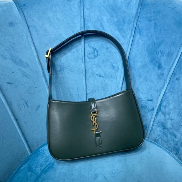 YSSL Le 5 ¨¤ 7 Hobo Bag In Smooth Dark Green For Women 9in/23cm YSL 6572282R20W3045