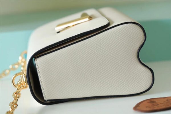 LV Twist MM Epi White For Women, Women¡¯s Bags, Shoulder And Crossbody Bags 9.1in/23cm LV M55513