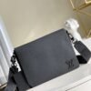 52792e9e LV Messenger Grain Black For Men, Bags, Shoulder And Crossbody Bags 11in/28cm LV M57080