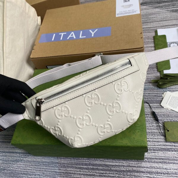 gg Embossed Belt Bag White gg Embossed For Men? 9.1in/23cm gg 658582 1W3CN 9022