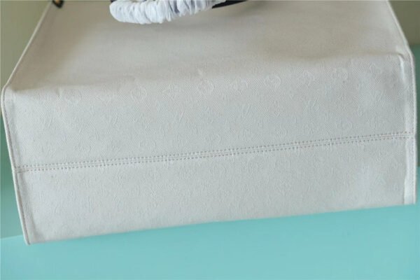 56b2f905 LV Onthego GM Monogram Giant And Raffia White/ Black For Women, Shoulder And Crossbody Bags 41cm/16.1in LV?