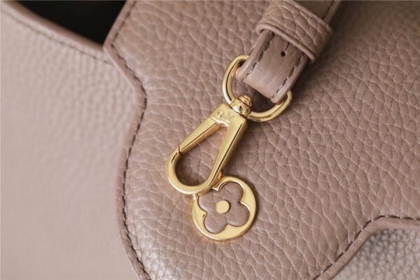 59295e14 LV Capucines BB Taurillon Light Brown For Women, Shoulder And Crossbody Bags 26cm/10.6in LV