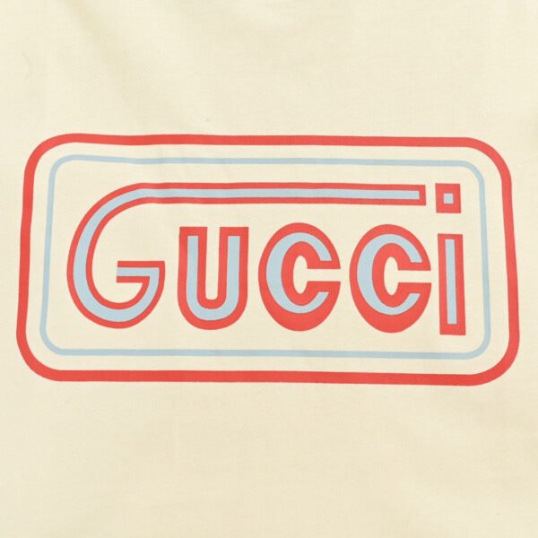 Gucci Vintage Logo T-Shirt