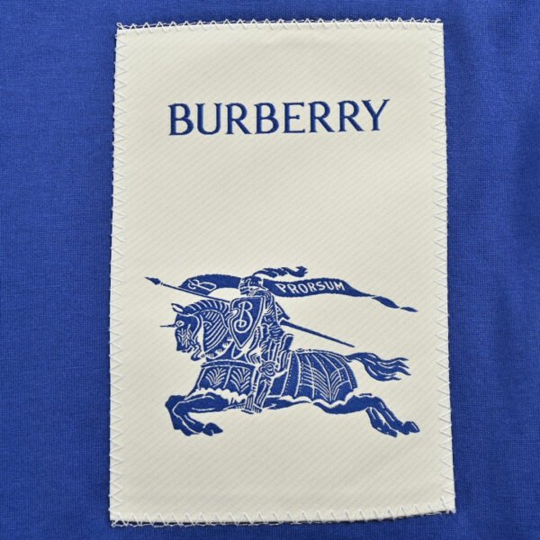 5_64e49d27-5b28-496d-85de-f8a8e8384a82 Burberry Embroidered Patch T-Shirt (Blue)