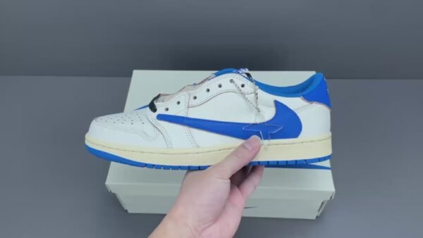5a4e52f98b754df993f775a033267e9f.thumbnail.0000000000 JORDAN 1 LOW OG x TRAVIS SCOTT FRAGMENT