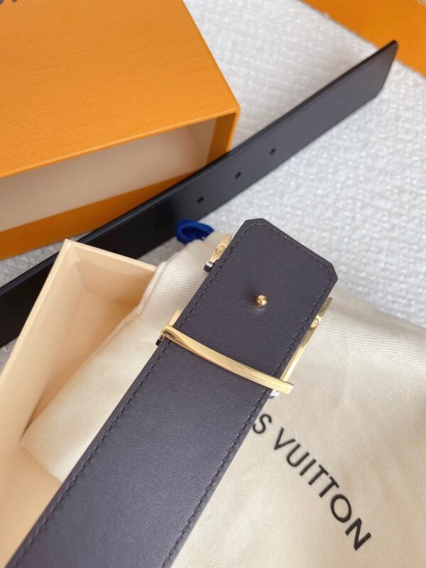 Luxury  LUV  BELTS 031