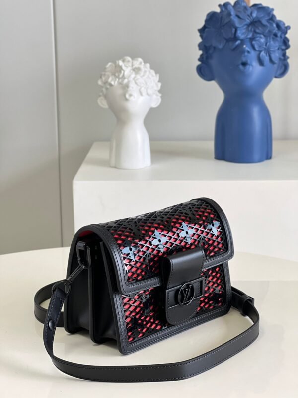 LV Limited Mini Dauphine Bags By Nicolas Ghesqui¨¨re With Monogram Lace Black For Women 20cm LV M20595