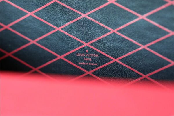 LV Petite Malle Monogram Red For Women, Women¡¯s Handbags, Shoulder And Crossbody Bags 7.9in/20cm LV?