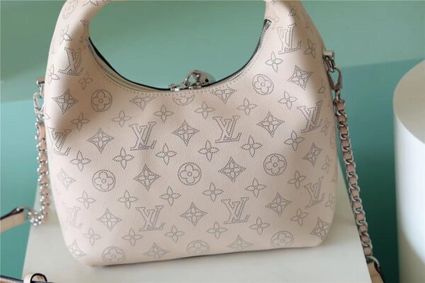 LV Why Knot MM Mahina Light Pink For Women,  Shoulder And Crossbody Bags 13.4in/34cm LV?