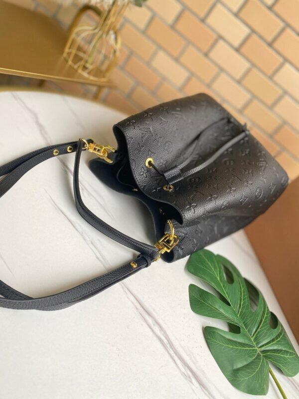 LV NeoNoe MM Bucket Bag Monogram Empreinte Black For Women, Women¡¯s Handbags, Shoulder Bags 10.2in/26cm LV M45256