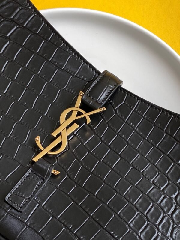 YSSL LE 5 ¨¤ 7 Hobo Bag Black In Embossed Material For Women 9in/23cm YSL 657228DZESW1062