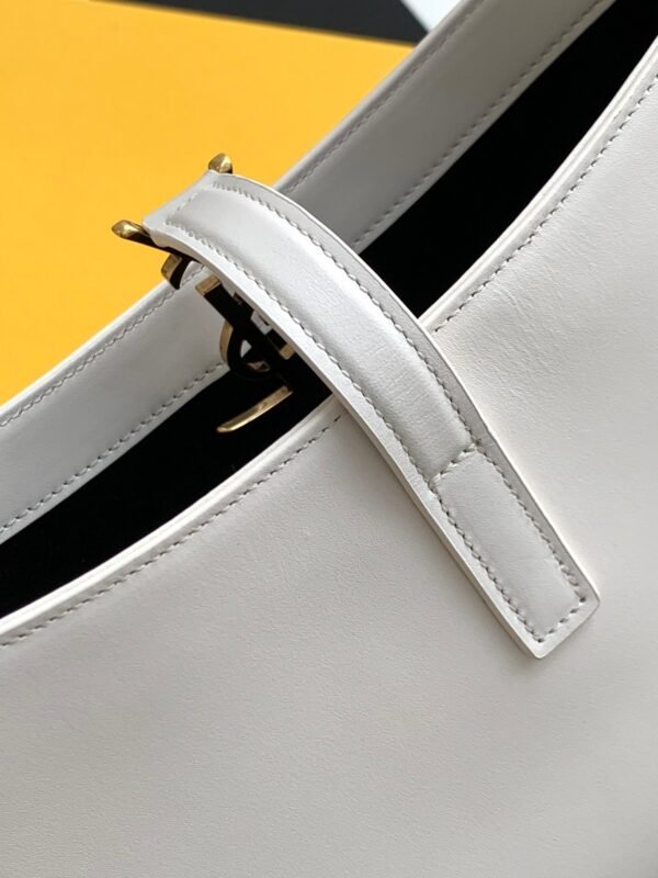 YSSL LE 5 ¨¤ 7 Hobo Bag White Material For Women 9in/23cm YSL 6572282R20W9207