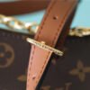 LV Loop Monogram Canvas By Nicolas Ghesquiere For Women,  Shoulder And Crossbody Bags 23cm/9.1in LV?
