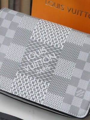 LV Studio Messenger Damier Graphite Plaster For Men, Bags, Shoulder And Crossbody Bags 9.3in/25.3cm LV N50014