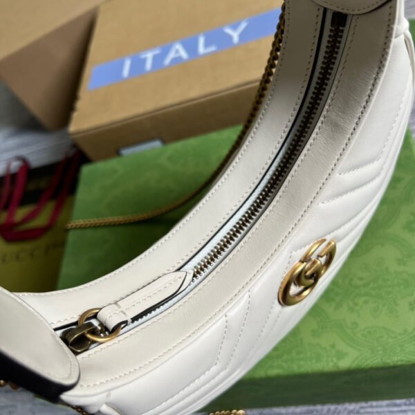 gg Marmont Half Moon Shaped Mini Bag White For Women, Women’s Bags 8.5in/22cm gg ?699514 DTDHT 9022
