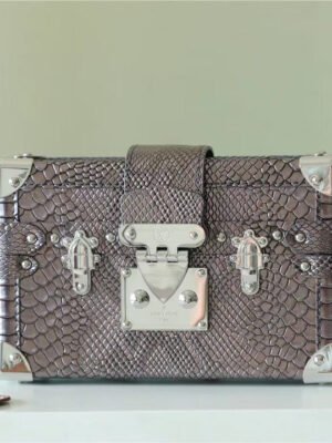LV Petite Malle High Shiny Alligator By Nicolas Ghesquiere Silver For Women,  Shoulder And Crossbody Bags 7.9in/20cm LV?