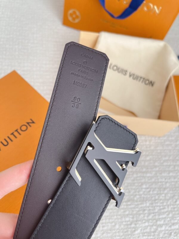 Luxury  LUV  BELTS 031
