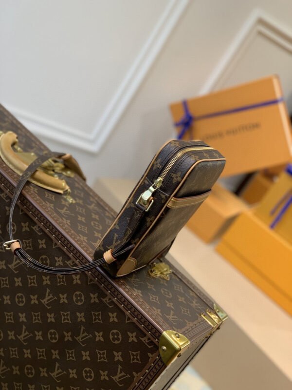 LV Danube Monogram Canvas For Women, Women¡¯s Bags, Shoulder Bags 8.3in/21cm LV M45266