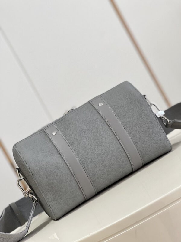 6b0a9db6 LV City Keepall Aerogram Grey For Men, Bags, Shoulder And Crossbody Bags 10.6in/27cm LV M59328