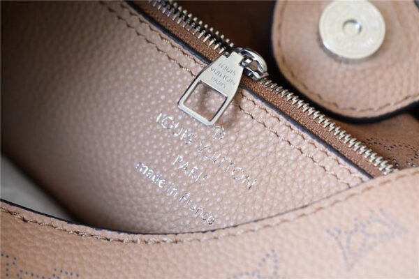 LV Carmel Hobo Bag Mahina Galet For Women, Women¡¯s Handbags, Shoulder Bags And Crossbody Bags 13.8in/35in LV