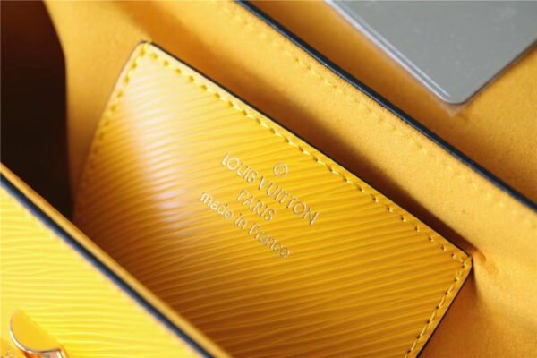 LV Twist MM Epi Sunflower Yellow For Women, Women¡¯s Bags, Shoulder And Crossbody Bags 9.1in/23cm LV M59888