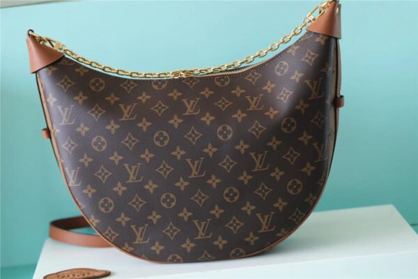 LV Loop Monogram Canvas By Nicolas Ghesquiere For Women,  Shoulder And Crossbody Bags 23cm/9.1in LV?