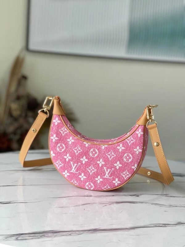 7404abf9 LV Loop Since 1854 Jacquard Pink By Nicolas Ghesqui¨¨re For Cruise Show, WoHandbags 9.1in/23cm LV M81166
