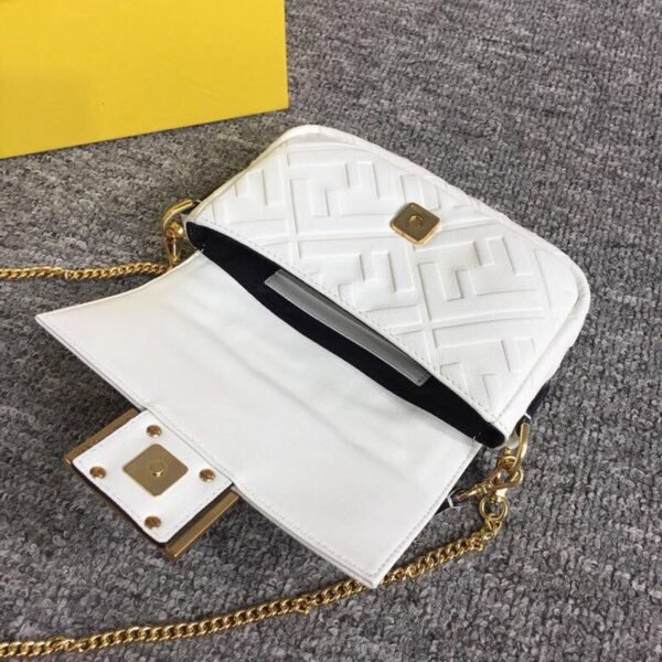 FI Baguette Nappa White For Women, Handbags, Shoulder And Crossbody Bags 7.4in/19cm FF 8BS017A72VF15AO