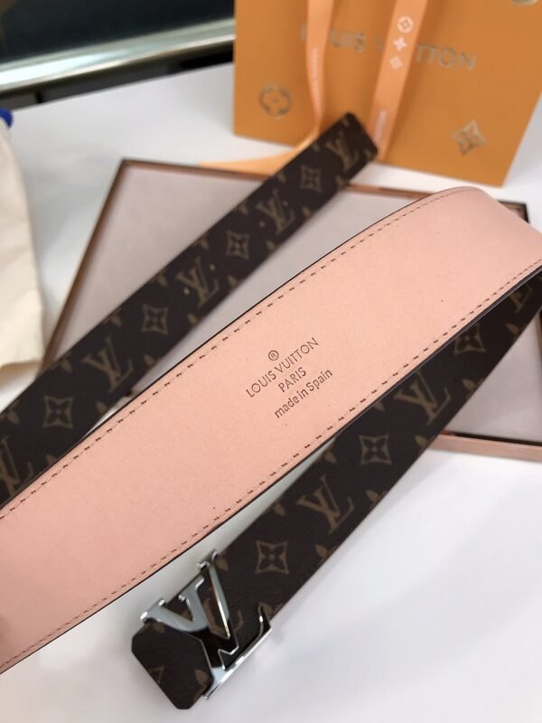 Luxury  LUV  BELTS 009