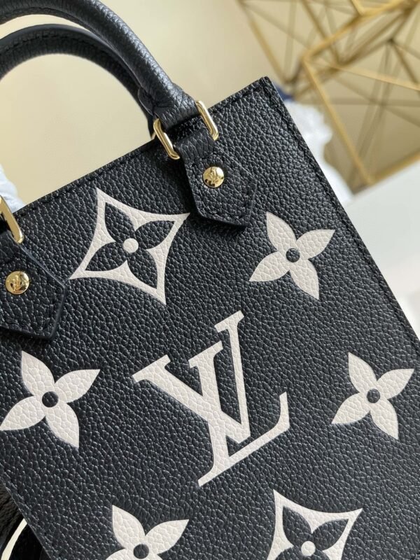 LV Petit Sac Plat Monogram Empreinte Black/Beige For Women, Women¡¯s Handbags, Shoulder And Crossbody Bags 5.5in/14cm LV M81416
