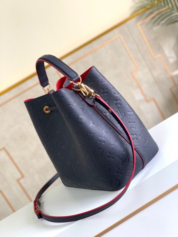 LV NeoNoe MM Bucket Bag Monogram Empreinte Navy Blue/Red For Women, Women¡¯s Handbags, Shoulder And Crossbody Bags 10.2in/26cm LV M45306