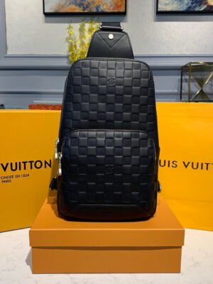 LV Avenue Sling Bag Damier Infini Black For Men, Bags, Crossbody Bags 12in/31cm N41720