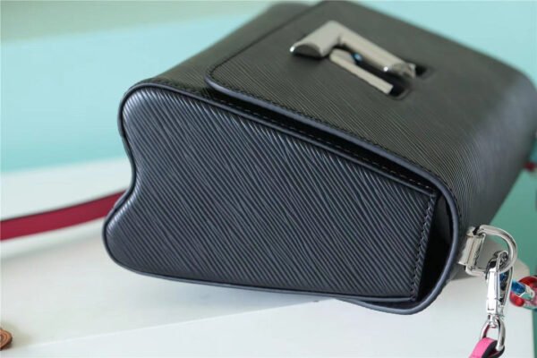 ouis Vuitton Twist MM Epi Black For Women,  Shoulder And Crossbody Bags 9.1in/23cm LV?