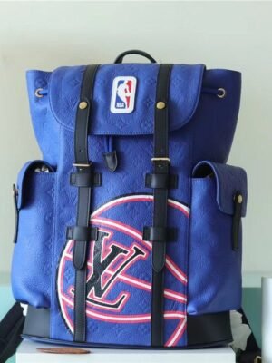 LV CHRISTOPHER MM For Men, Bags 17.3in/43.94cm LV