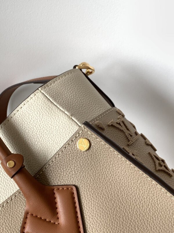 878d3073-1 LV On My Side MM Tote Bag Monogram Tufting On Nappa Softy For Women, Shoulder Bags 12in/31cm Galet Grey LV M53825