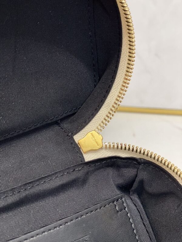 87fa9d22 YSSL Vanity Bag In Carr¨¦-Quilted Grain De Poudre White For Women 6.4in/16.5cm YSL 649779DME279207