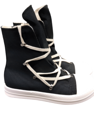 High-Top Black Canvas Sneakers with Wrap-Around Laces