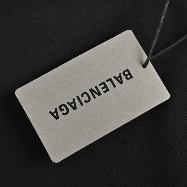 8_219358eb-4b1a-46f6-9217-7d1309bd913b Balenciaga T-Shirt
