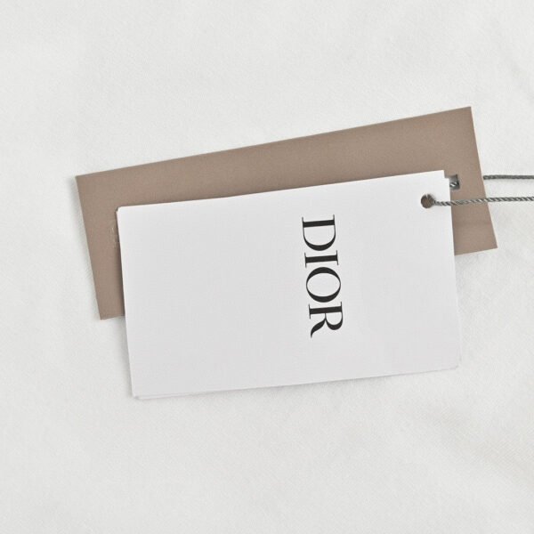 8_b31f7cac-bd0e-45b1-835c-a6a80e35bce2 Dior Classic Logo T-Shirt (White)